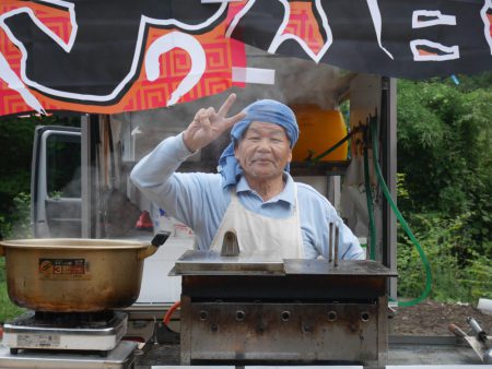 「松尾餃子店」店主の松尾さん