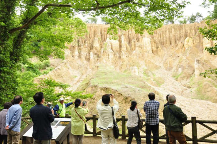 土柱ガイド案内